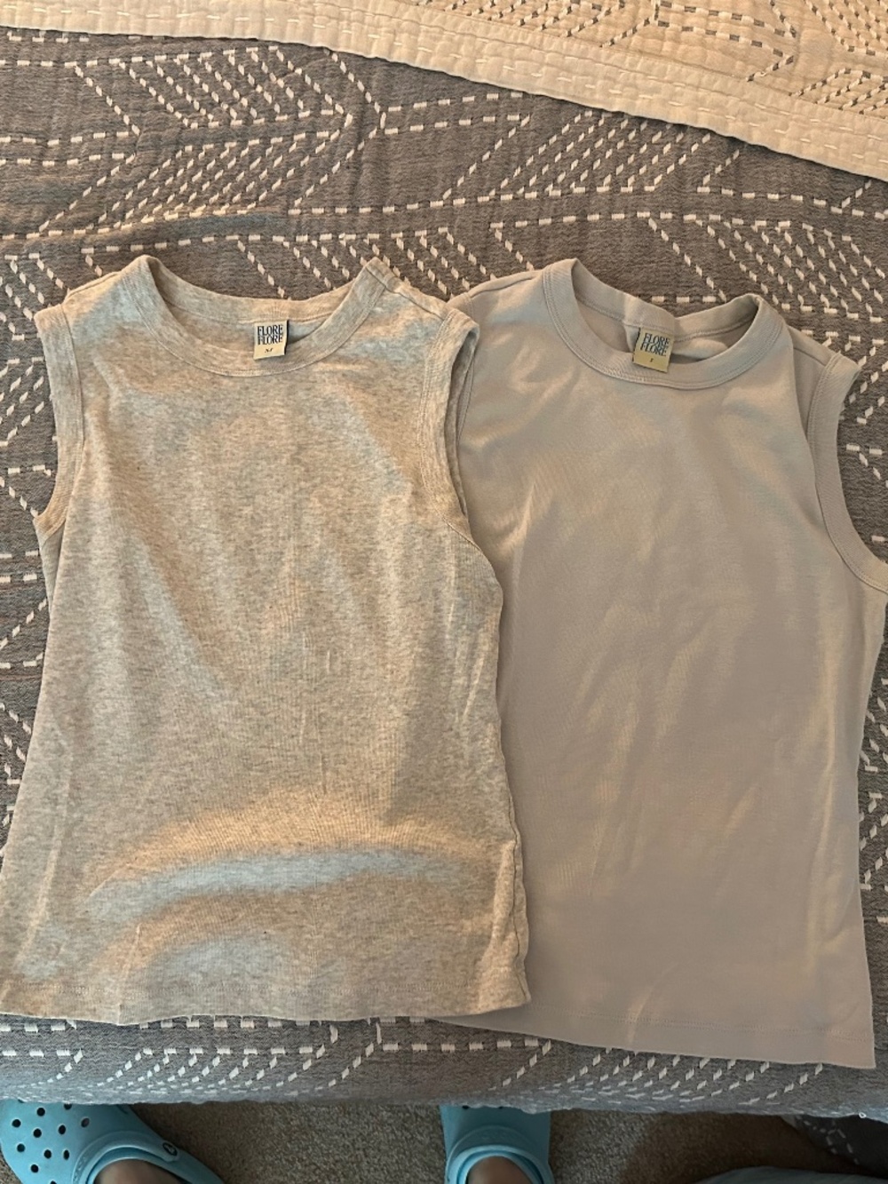 Bundle 2 Flore Flore Esme Tanks Grey (X-Small) and Sky Blue (Small) - Picture 2 of 9